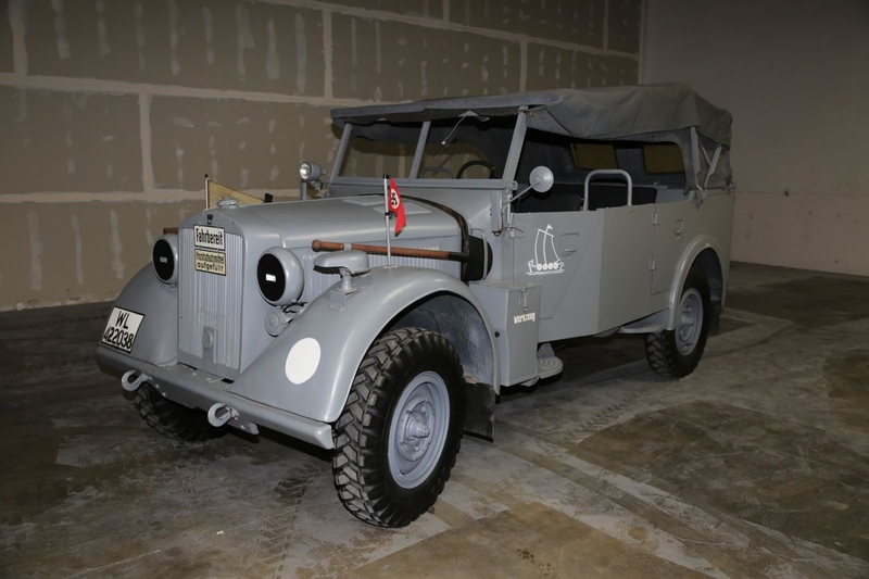 Illustration for article titled eBay Find of The Day: Not a Porsche, ed.